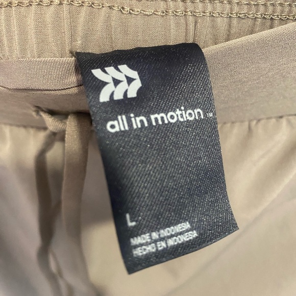 All In Motion Tan Stretch Active Skort size Large NWT Gym Shorts - Picture 11 of 11